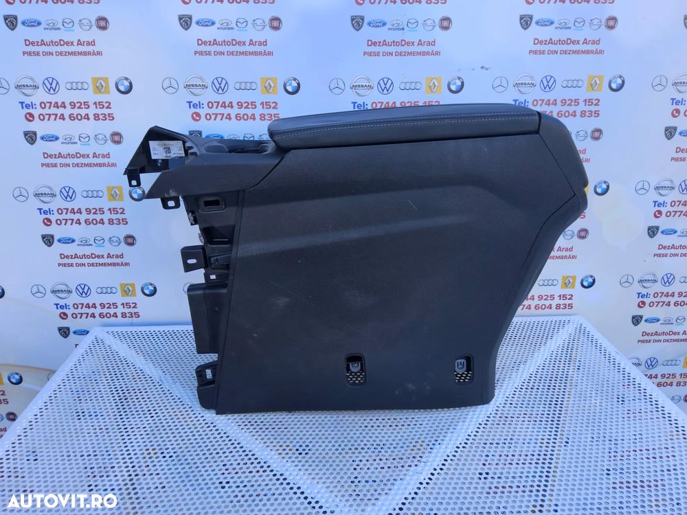 Cotiera Peugeot 3008 an 2016-2024 cotiera centrala suport pahare Peugeot 3008 - 1