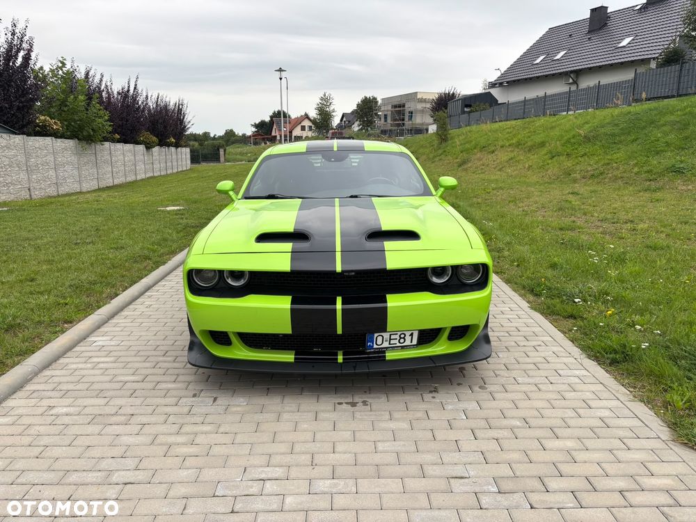 Dodge Challenger 5.7 R/T - 2