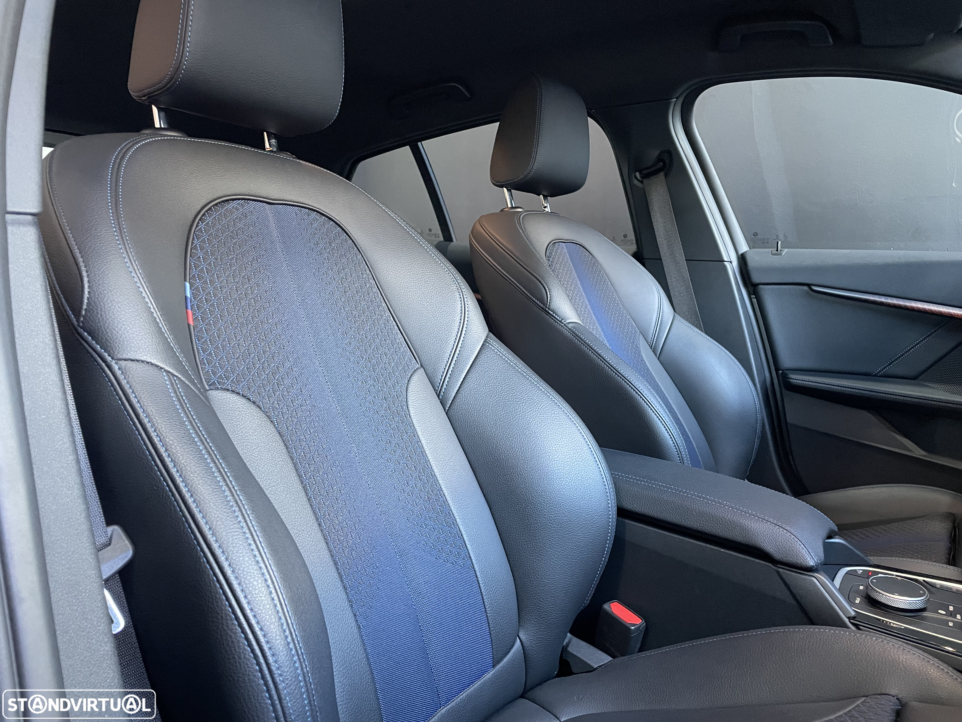 BMW 116 d Pack Desportivo M - 24