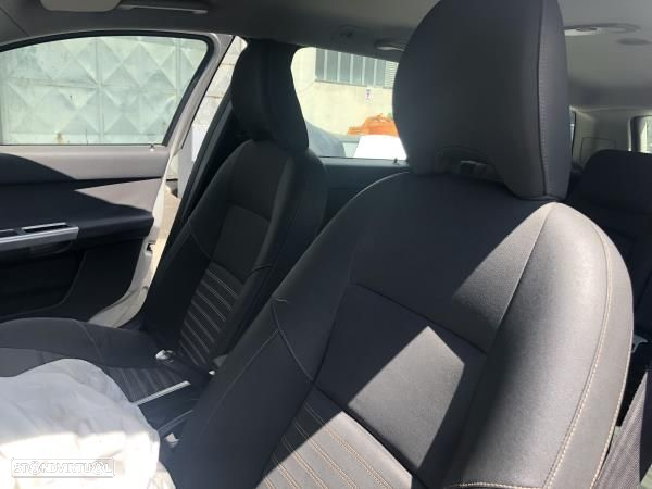 Para Peças Volvo V50 (545) - 8