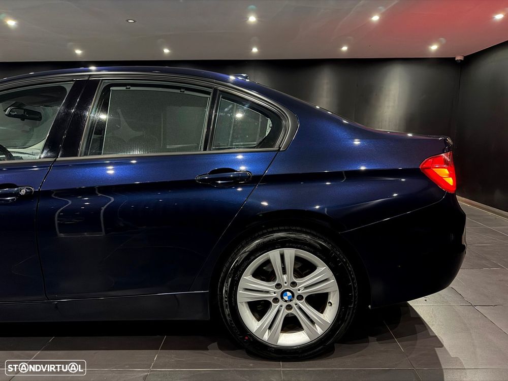 BMW 320 d Line Sport - 5