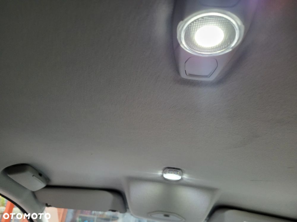 Ford C-MAX 1.6 Ti-VCT Ambiente - 34