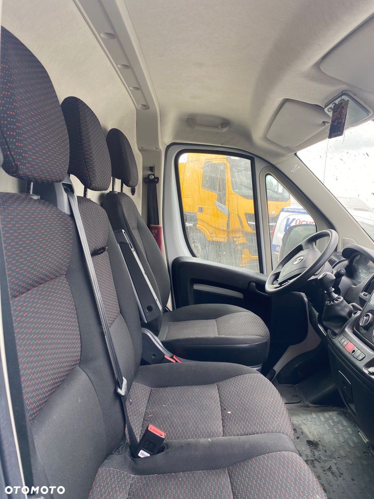 Opel Movano - 8