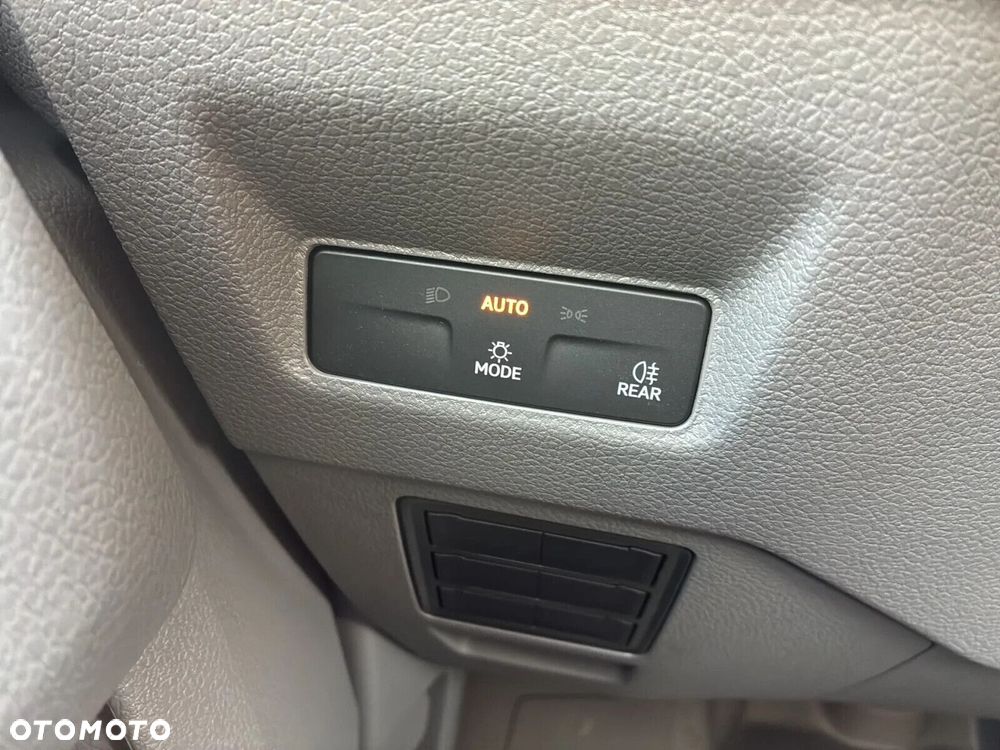 Volkswagen California - 22