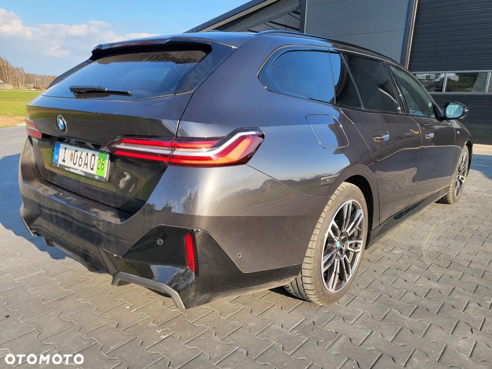BMW Seria 5 520d xDrive - 3