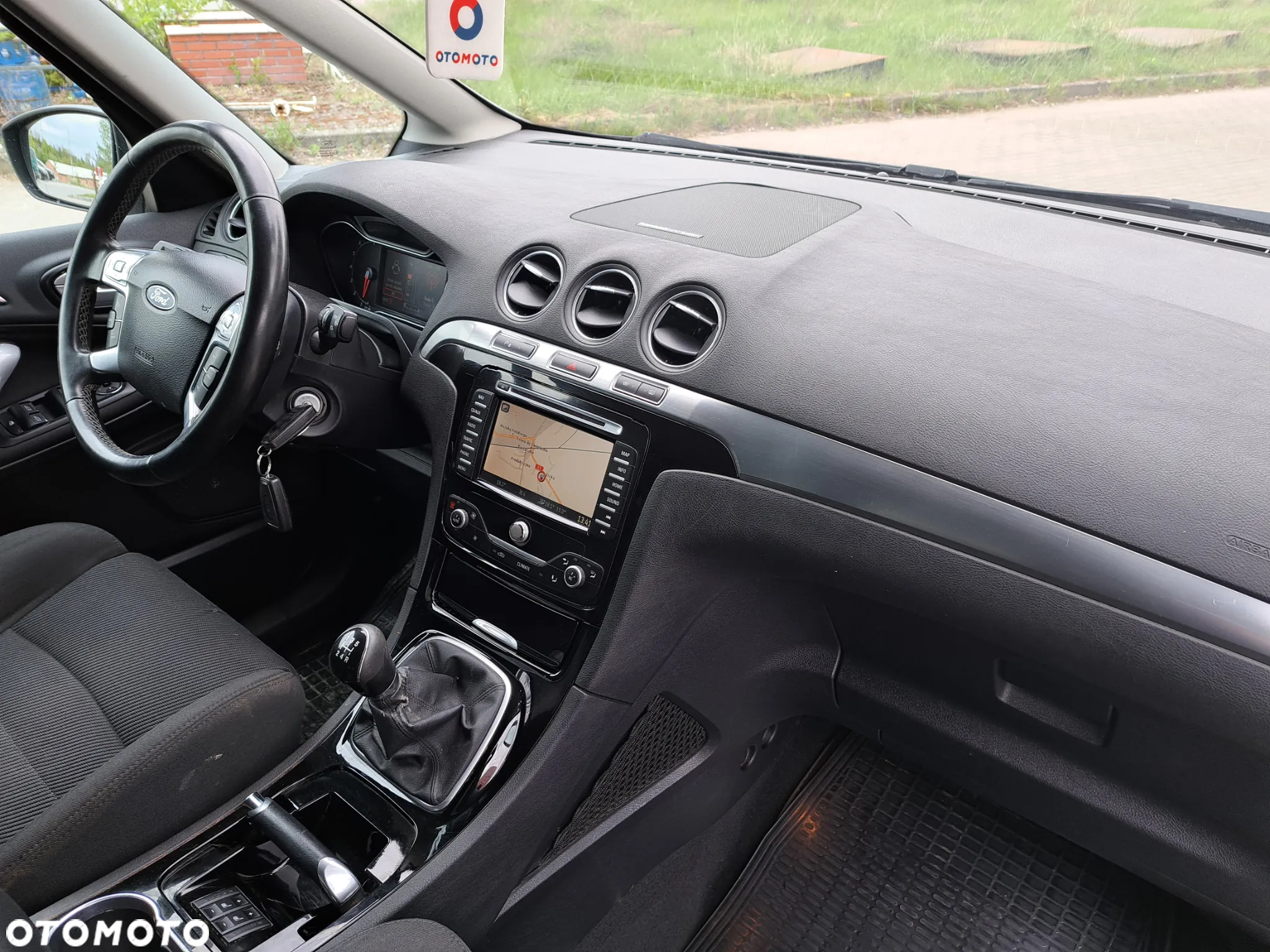 Ford Galaxy - 14