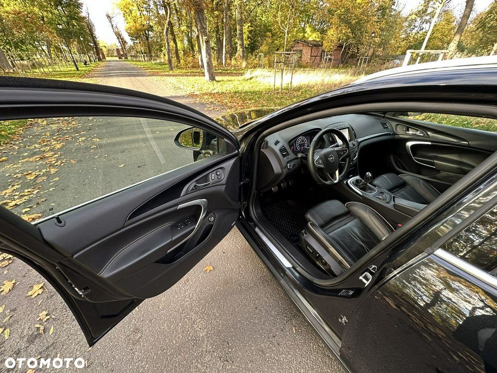 Opel Insignia - 18