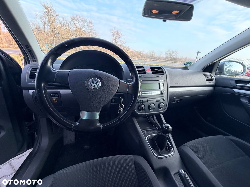 Volkswagen Golf 1.4 FSI Sportline - 19