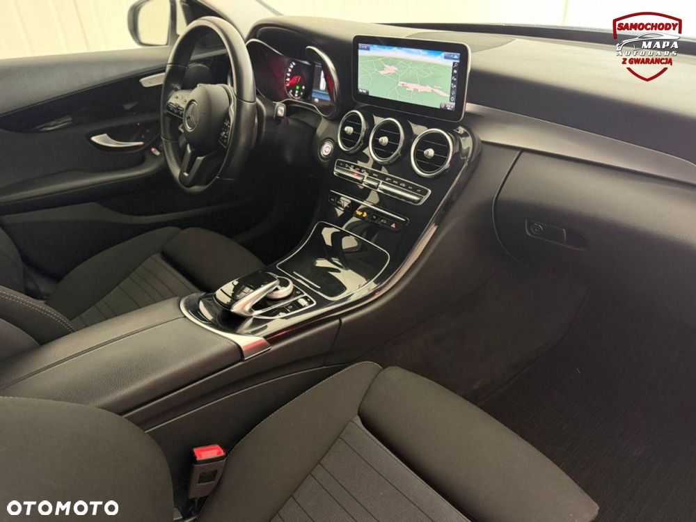 Mercedes-Benz Klasa C 200 d 9G-TRONIC - 28