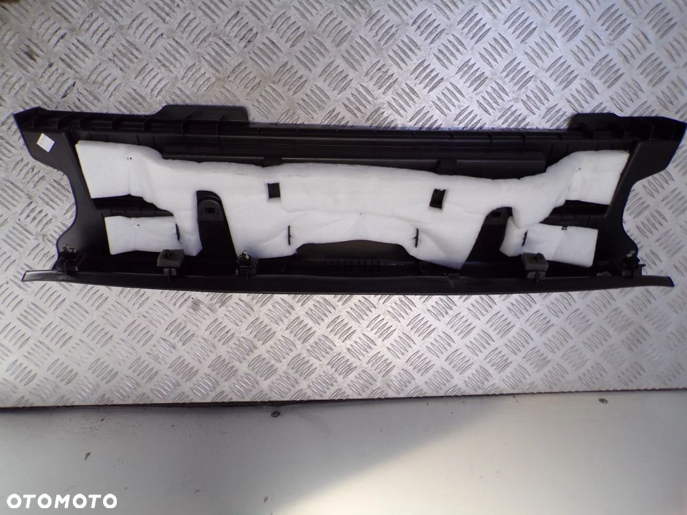 OSŁONA PASA TYLNEGO BAGAŻNIKA OPEL MOKKA B 9820801377 - 2