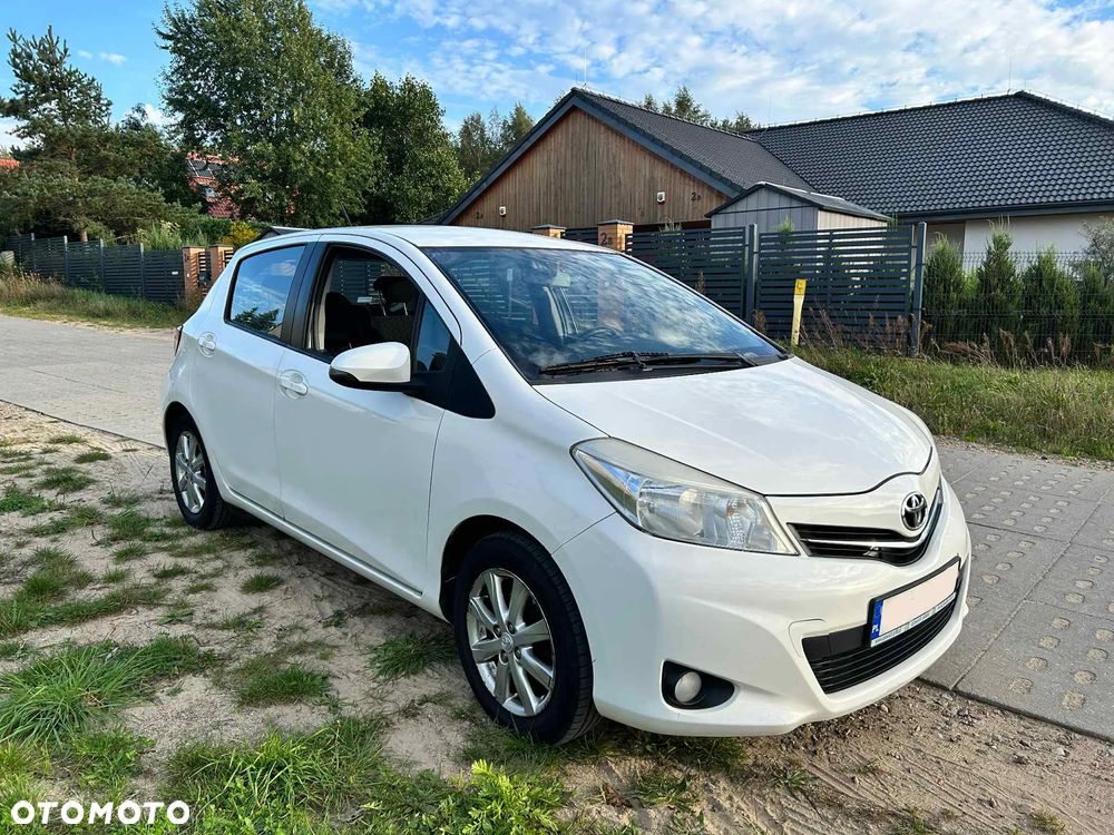 Toyota Yaris - 8