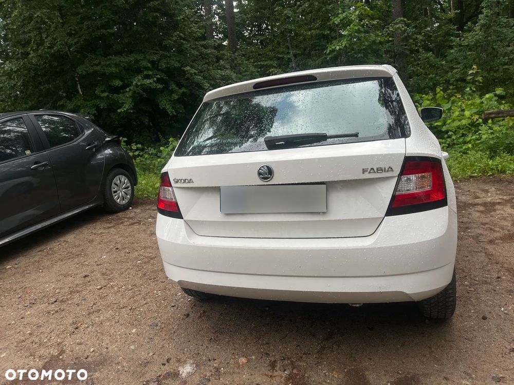 Skoda Fabia 1.0 Active - 2