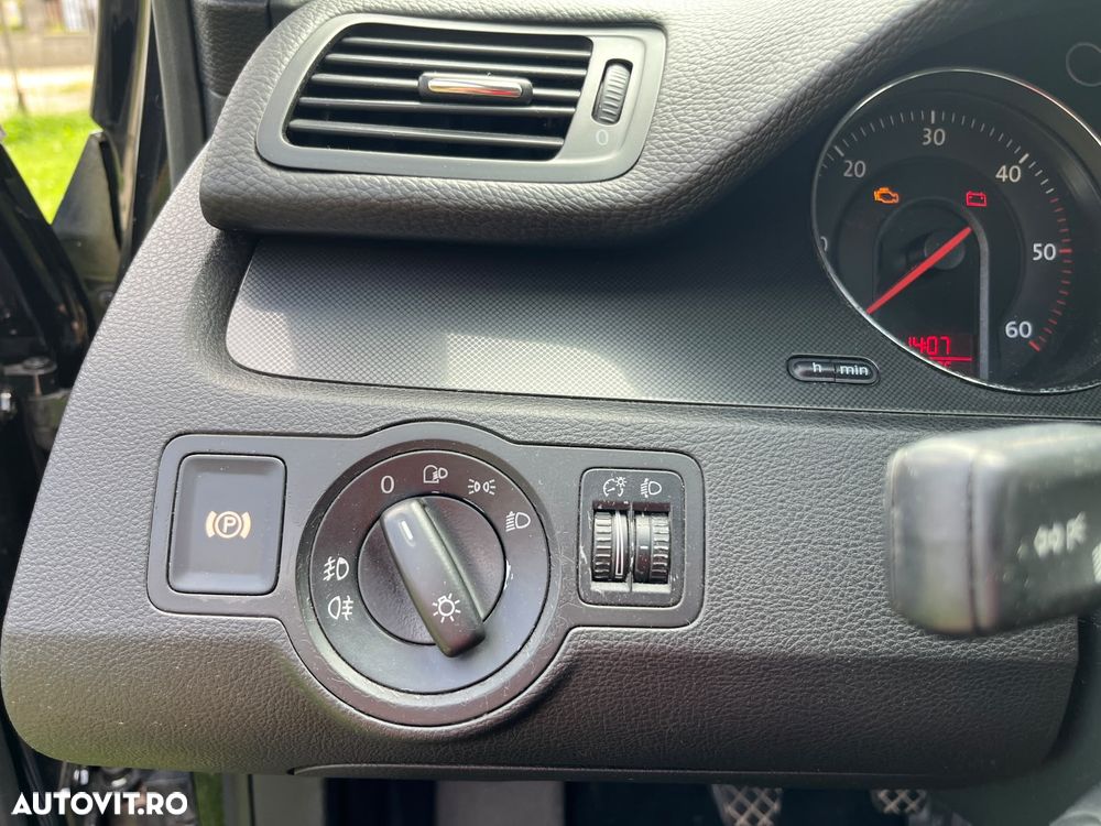 Volkswagen Passat 1.9 TDI Comfortline - 14