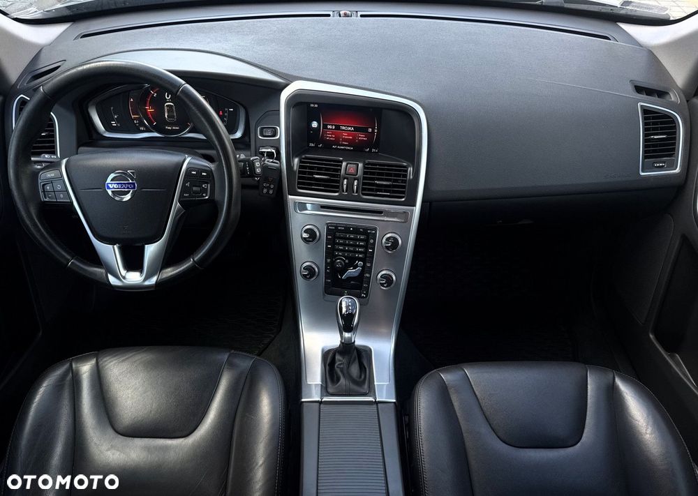 Volvo XC 60 - 11