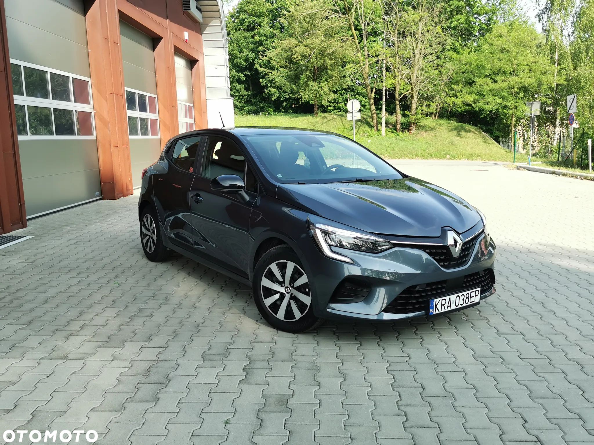 Renault Clio E-TECH Full Hybrid 145 E-TECH engineered - 1