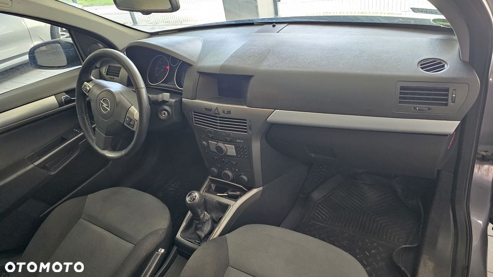 Opel Astra 1.7 CDTI - 18
