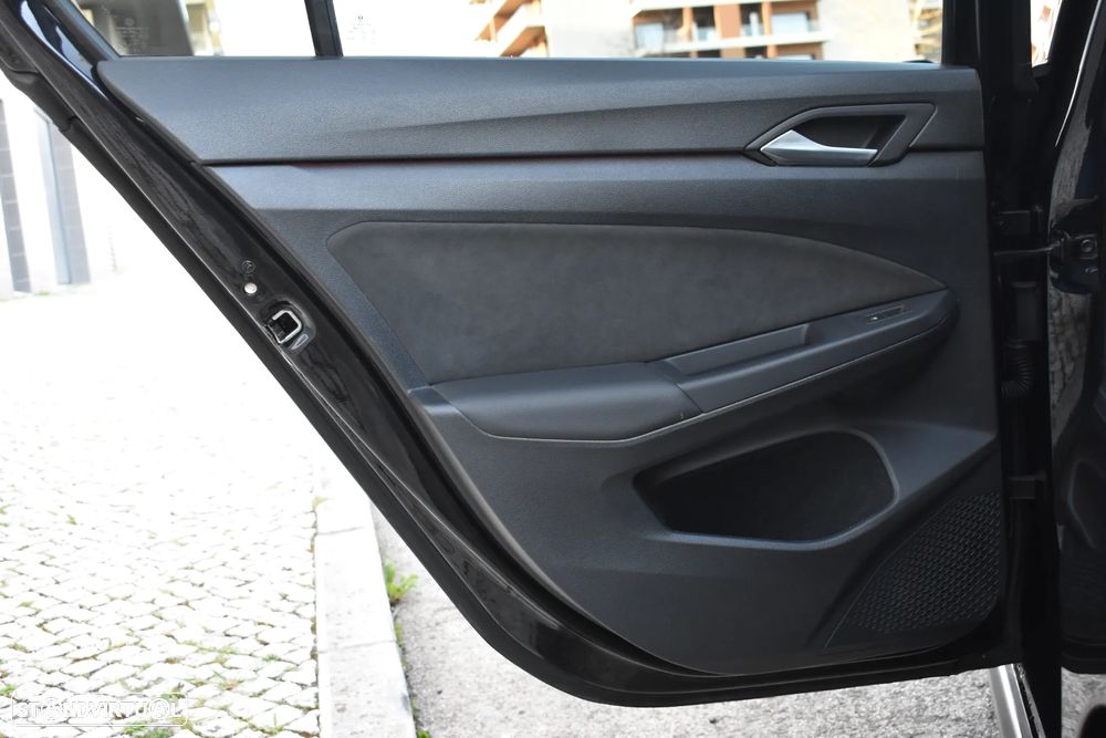 VW Golf 1.4 TSI GTE+ DSG - 57