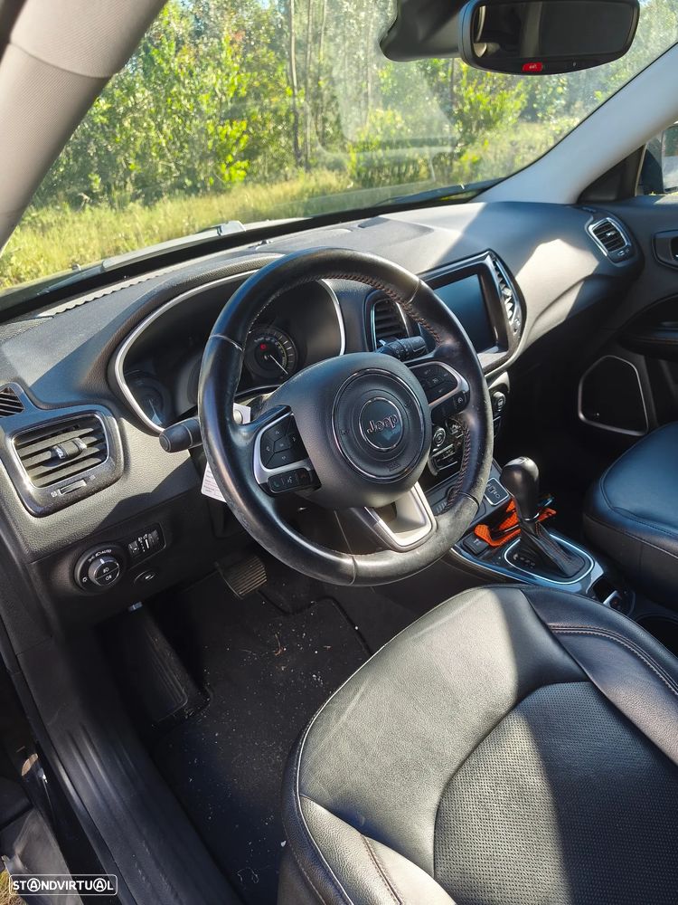 Jeep Compass - 8