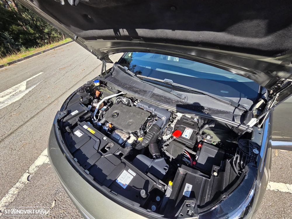 Peugeot 5008 1.5 BlueHDi GT Line EAT8 - 36