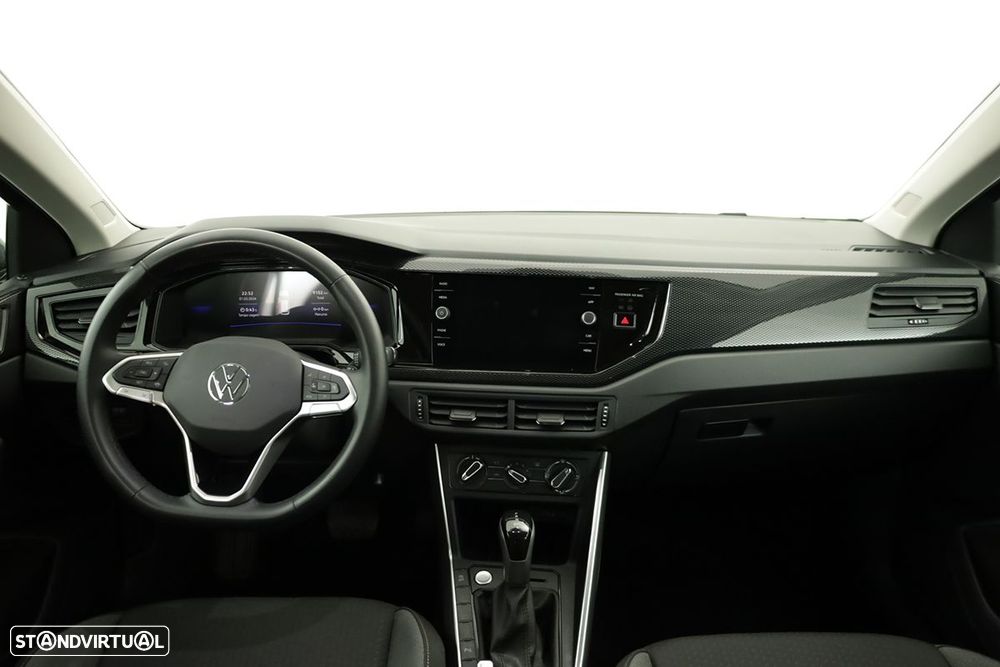 VW Taigo 1.0 TSI Urban DSG - 8