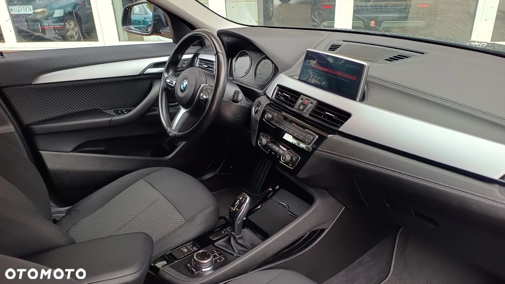 BMW X2 sDrive18i Business Edition - 6