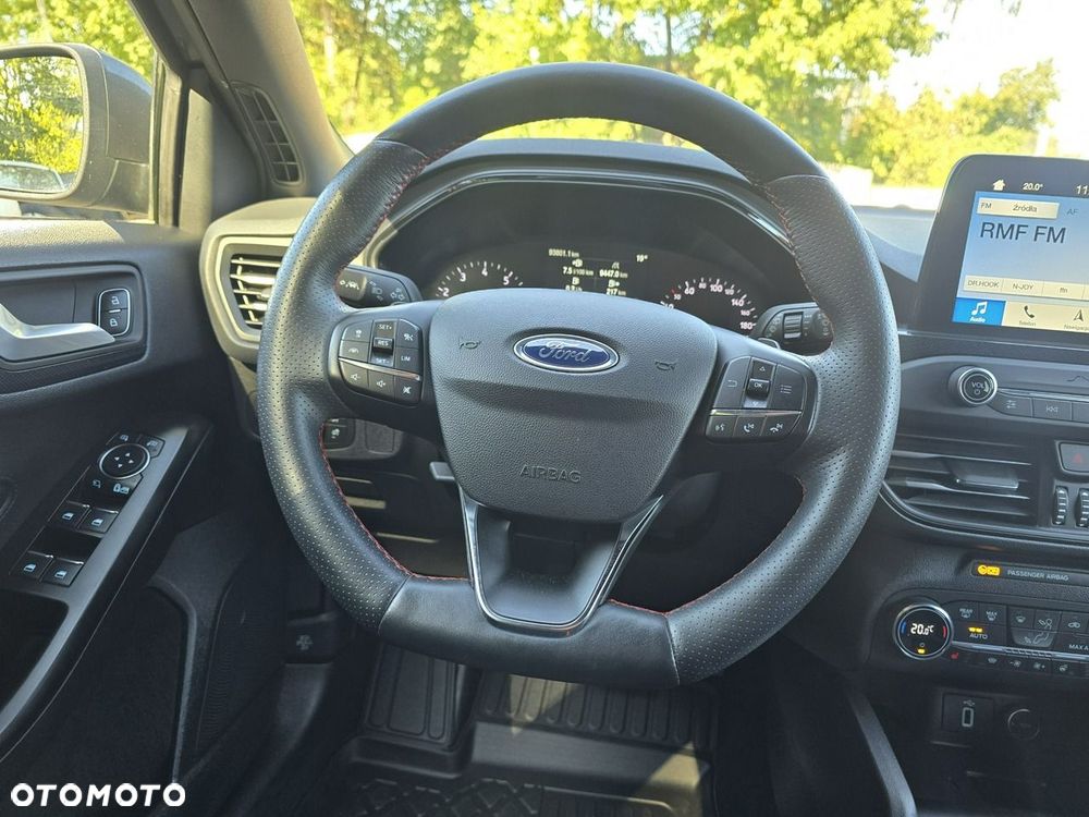 Ford Focus - 13