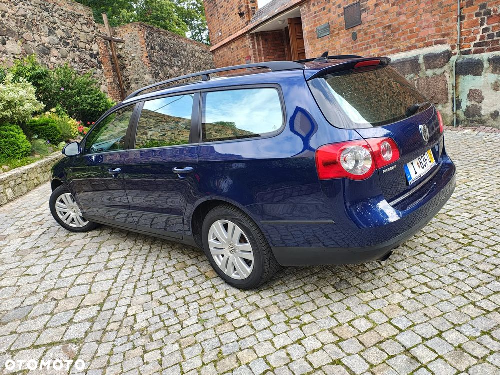 Volkswagen Passat 1.4 TSI BMT Comfortline - 26