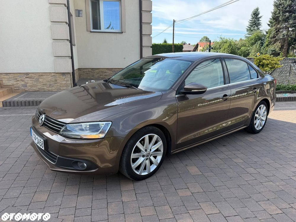 Volkswagen Jetta 1.6 TDI DPF DSG Highline - 11