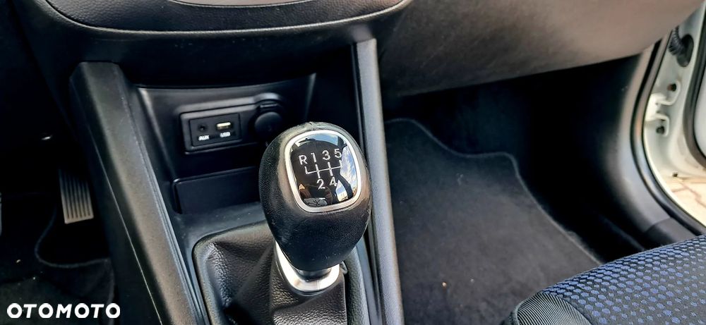 Hyundai ix20 1.4 blue Space+ - 37