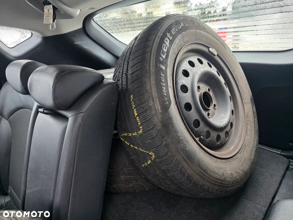 Hyundai ix35 blue 1.6 2WD Finale Gold - 9