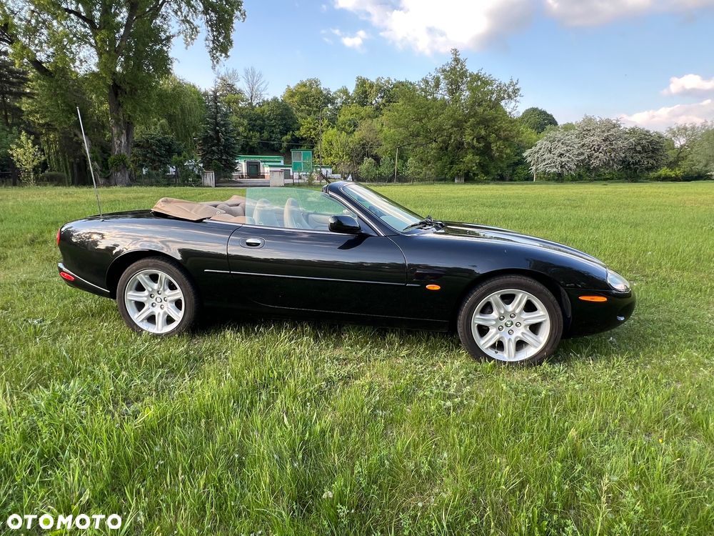 Jaguar XK - 5