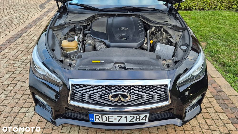 Infiniti Q50 2.2d Sport Sound Studio by Bose - 30