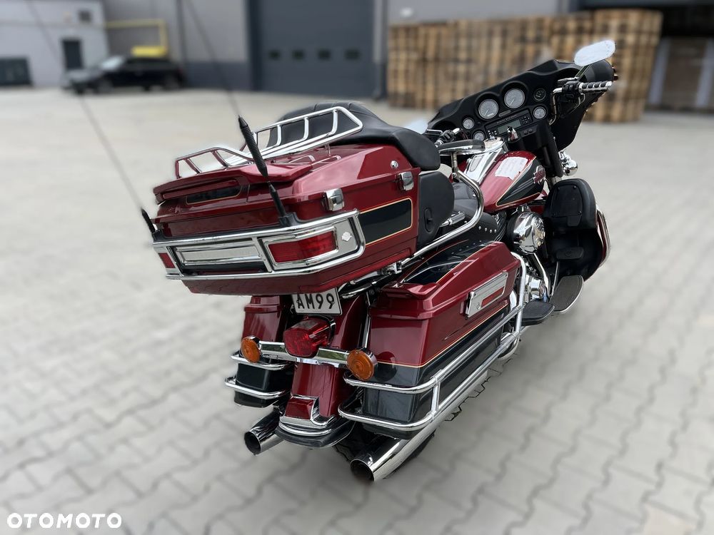 Harley-Davidson FLHTCU Ultra - 2