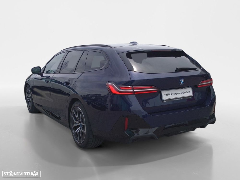 BMW 530 e Pack Desportivo M - 3