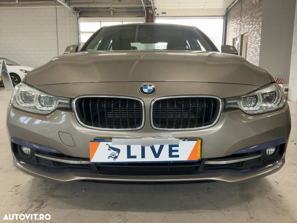 BMW Seria 3 330e iPerformance Sport Line - 16