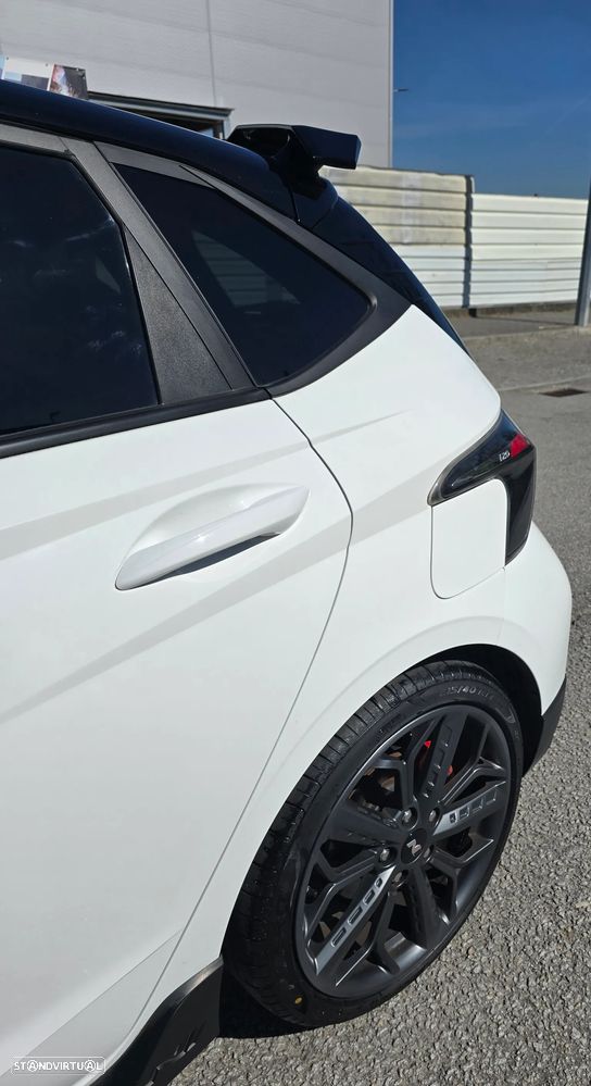 Hyundai i20 N 1.6 T-GDi Performance Pack+TT - 9