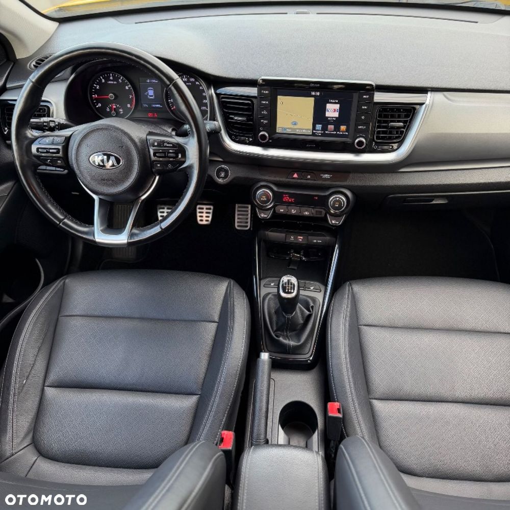 Kia Stonic - 29