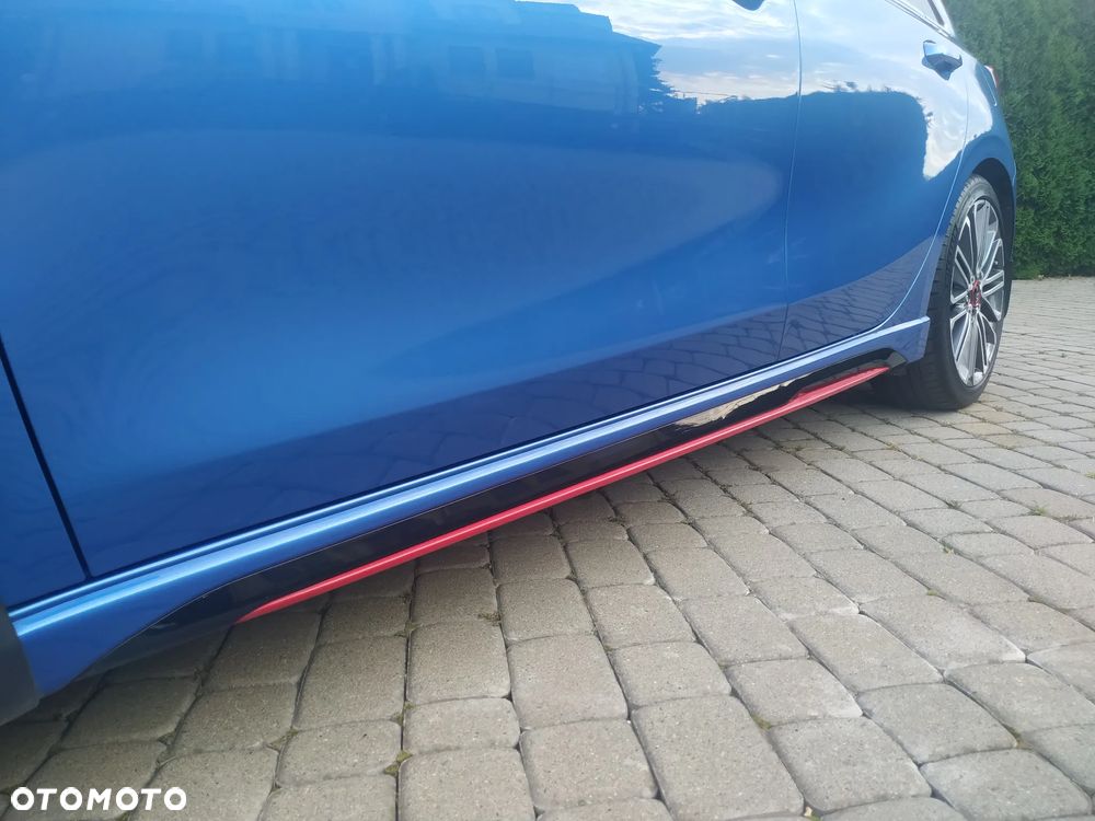 Kia Ceed 1.6 T-GDI GT DCT - 20