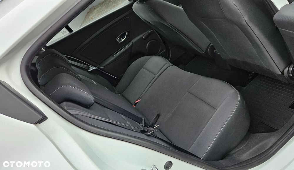 Renault Megane 1.6 16V 110 Night and Day - 17