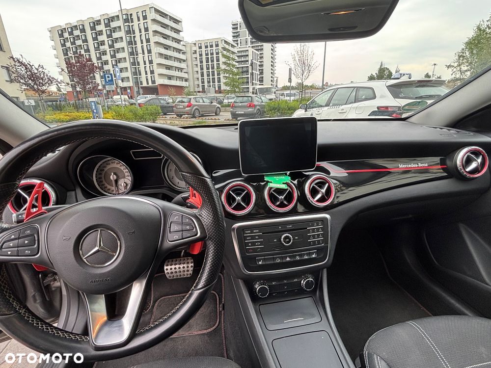 Mercedes-Benz CLA 250 4-Matic Sport - 16