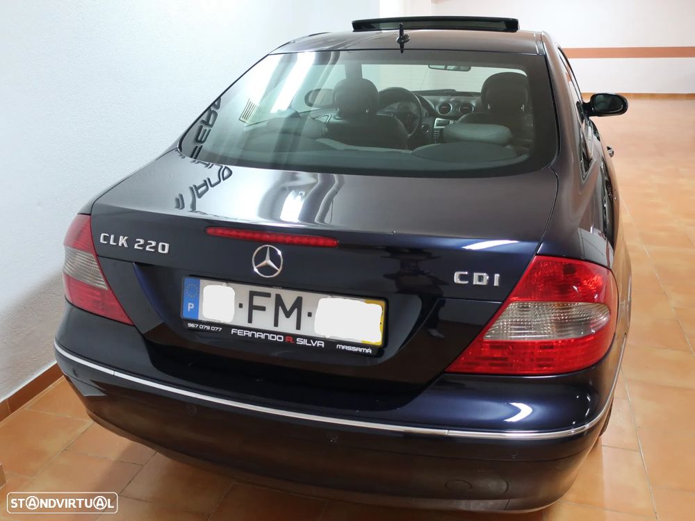 Mercedes-Benz CLK 220 CDi Avantgarde - 11
