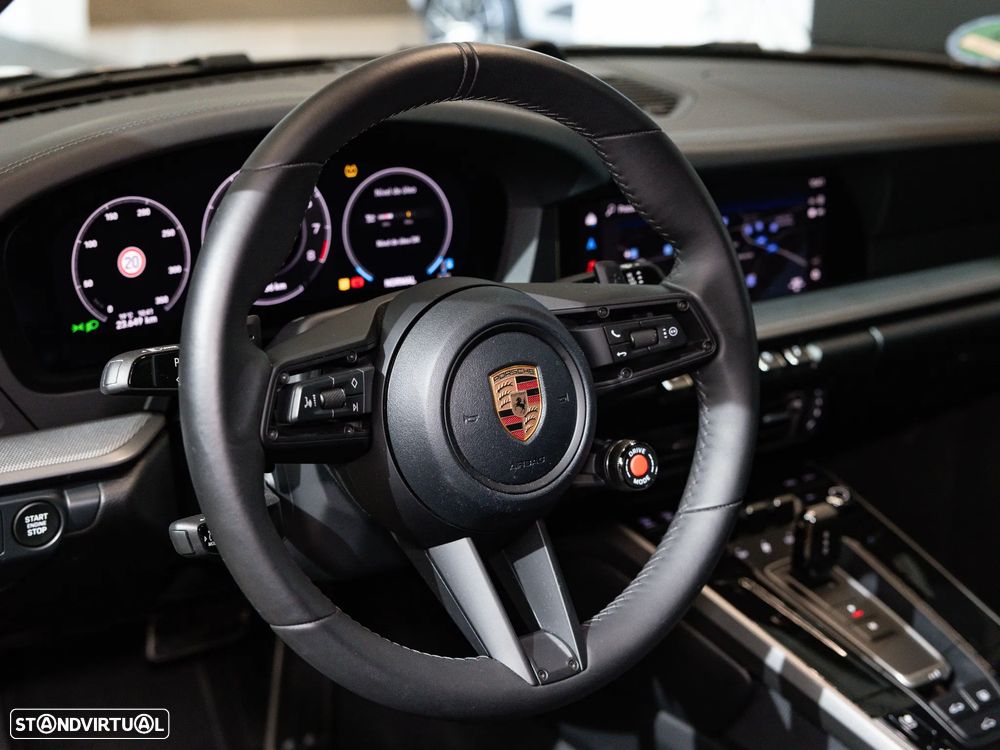 Porsche 911 (992) Carrera S - 20