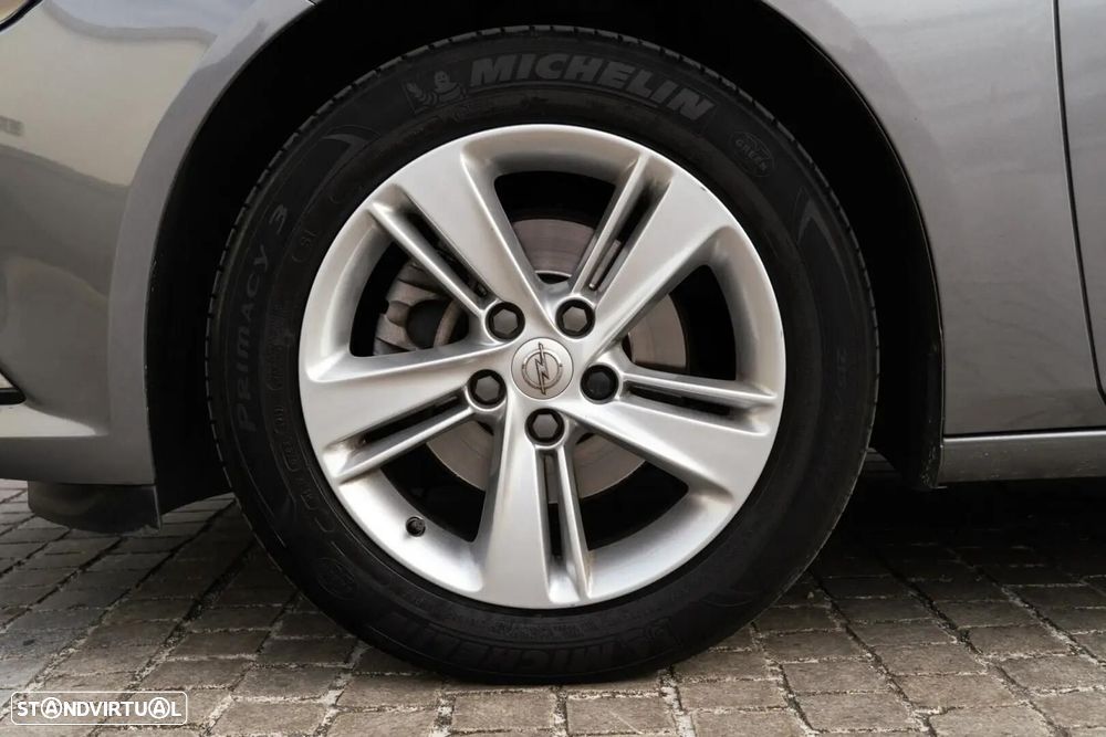 Opel Insignia Sports Tourer - 46