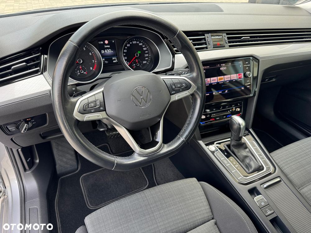 Volkswagen Passat 2.0 TSI Business DSG - 12