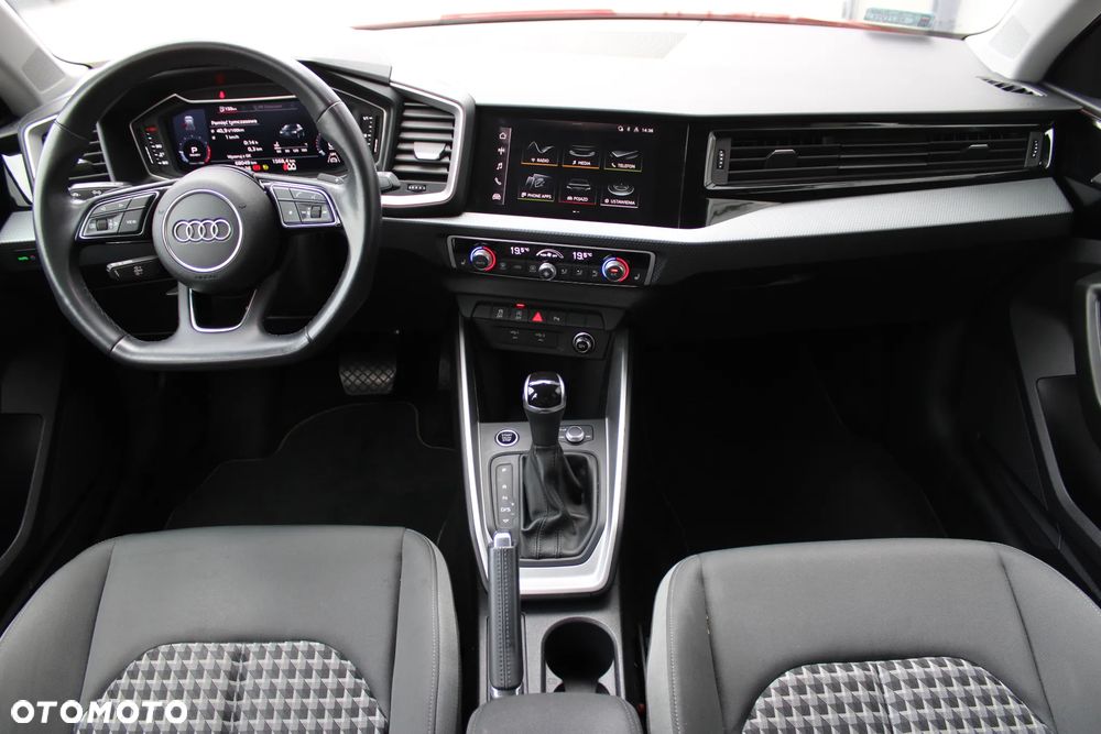 Audi A1 Sportback 30 TFSI S tronic - 12