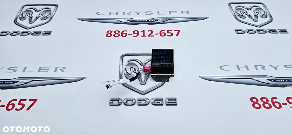 Dodge Durango III LIFT 2021-2025  Moduł Antena Wzmacniacz anteny GPS Płetwa P68323160AA - 1