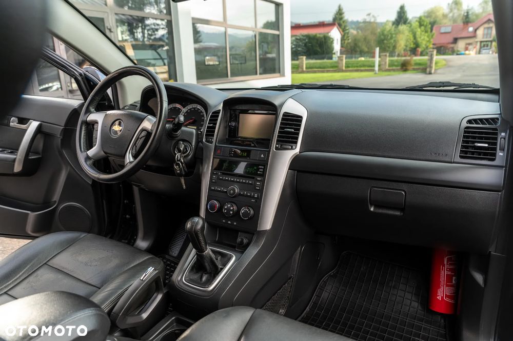 Chevrolet Captiva 2.0 d LS 5os - 31