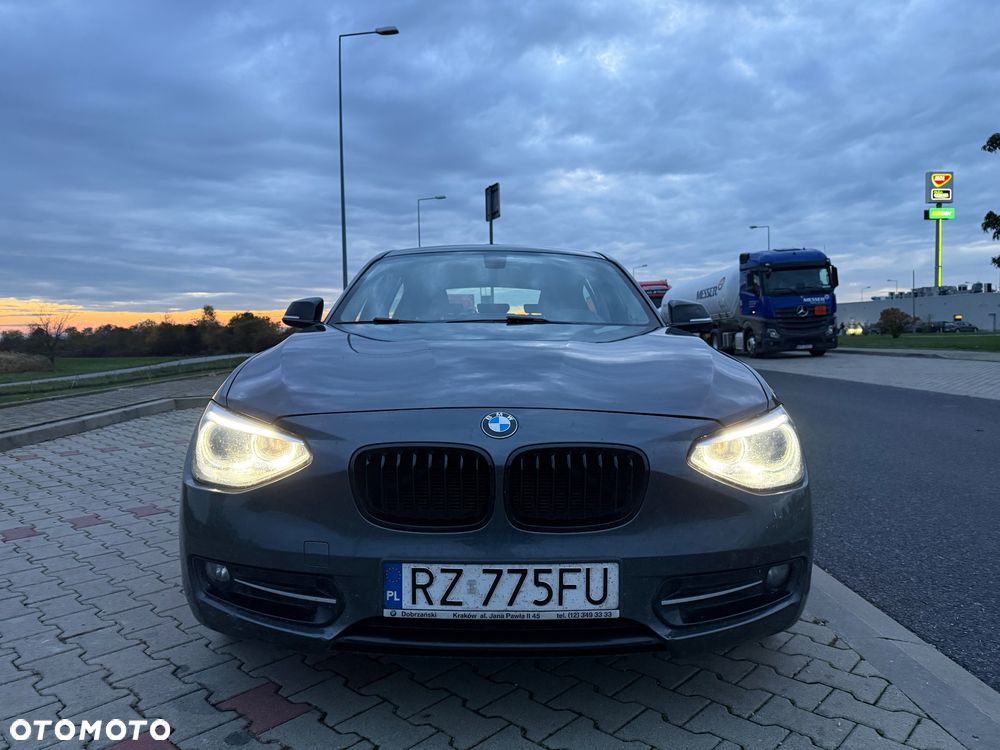 BMW Seria 1 116i Sport Line - 8