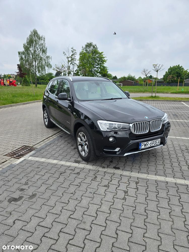 BMW X3 xDrive20d Advantage - 11