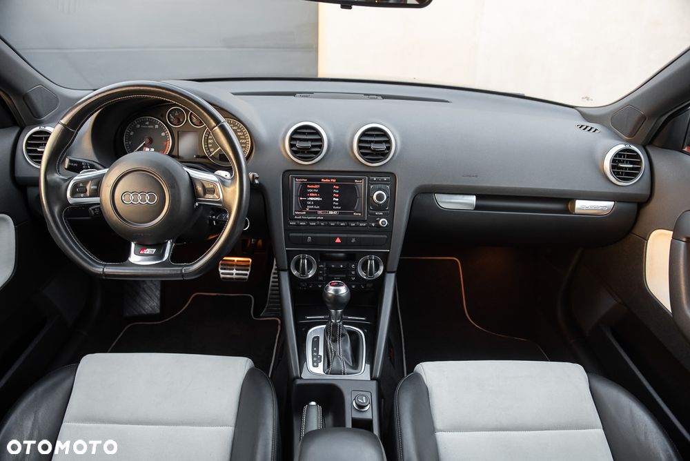 Audi S3 Sportback S tronic - 15